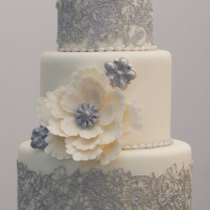 Lumea Cake дантела бяла пудра